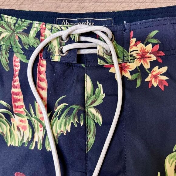 Abercrombie & Fitch Mens Multicolor Stretch Tropical Swim Board Shorts Size 31 - Picture 2 of 7